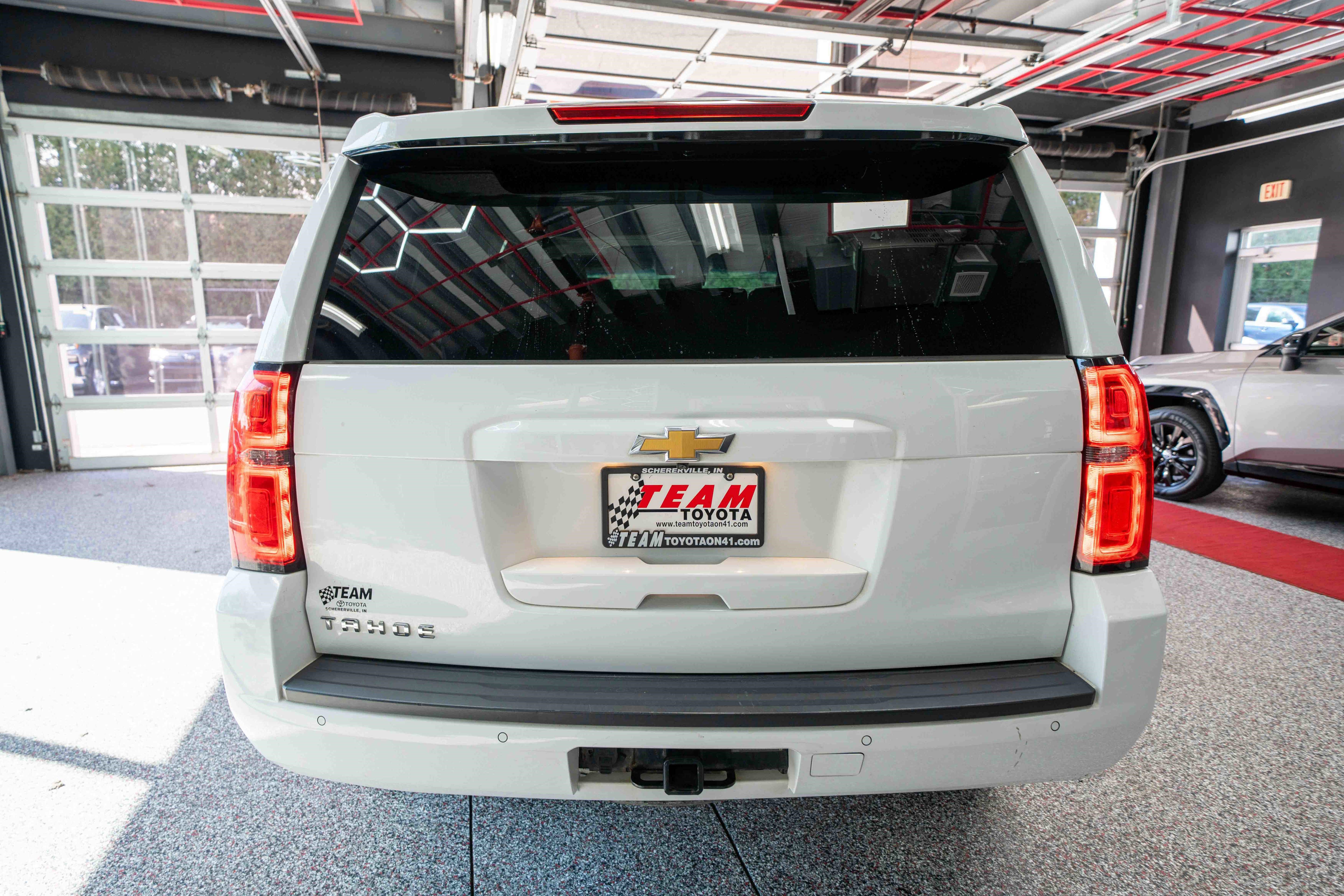 Used 2019 Chevrolet Tahoe LT image 3