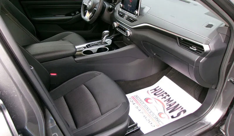 Used 2022 Nissan Altima 2.5 SV w/ SV Premium Package FWD image 10
