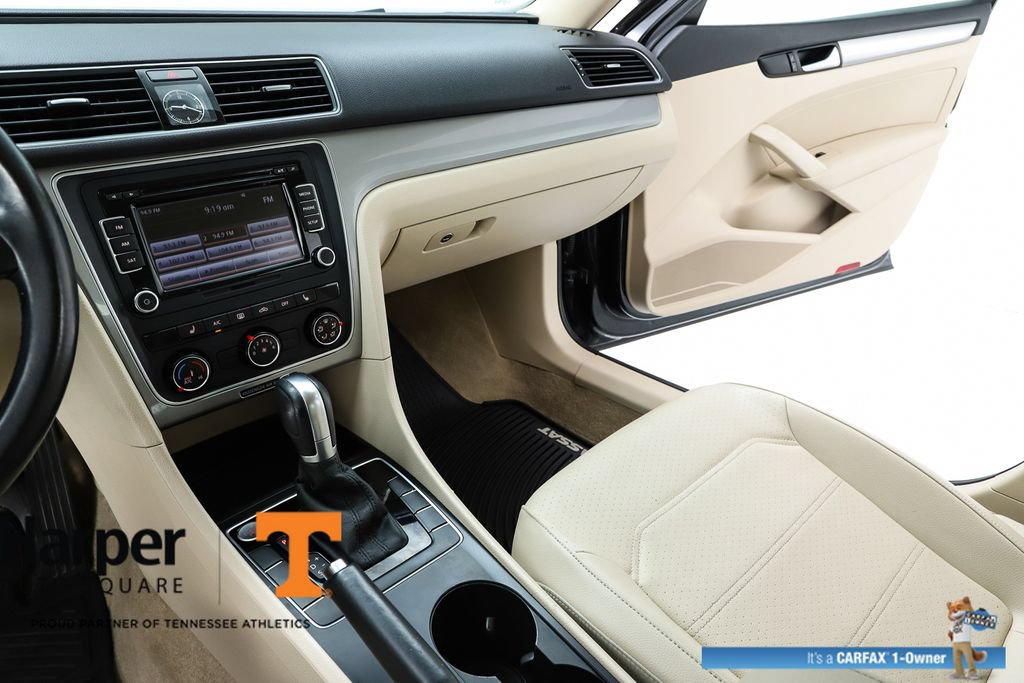 Used 2015 Volkswagen Passat 1.8T Limited Edition FWD image 58