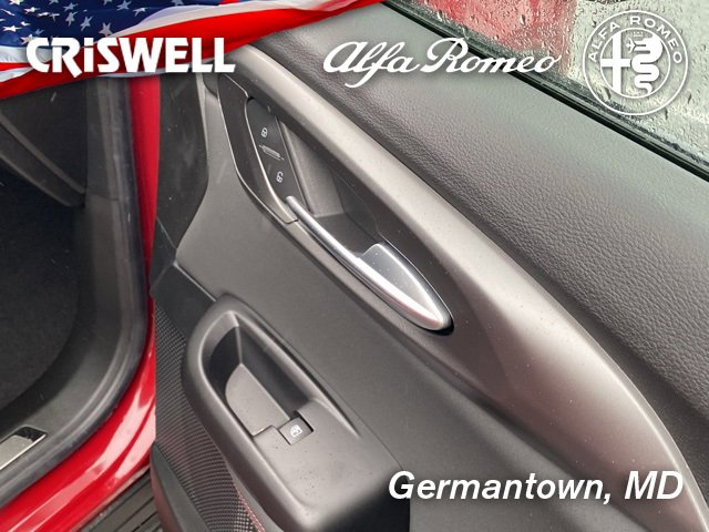 New 2024 Alfa Romeo Tonale Veloce w/ Active Assist Package image 35