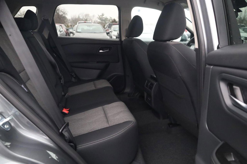 New 2026 Nissan Rogue SV image 22