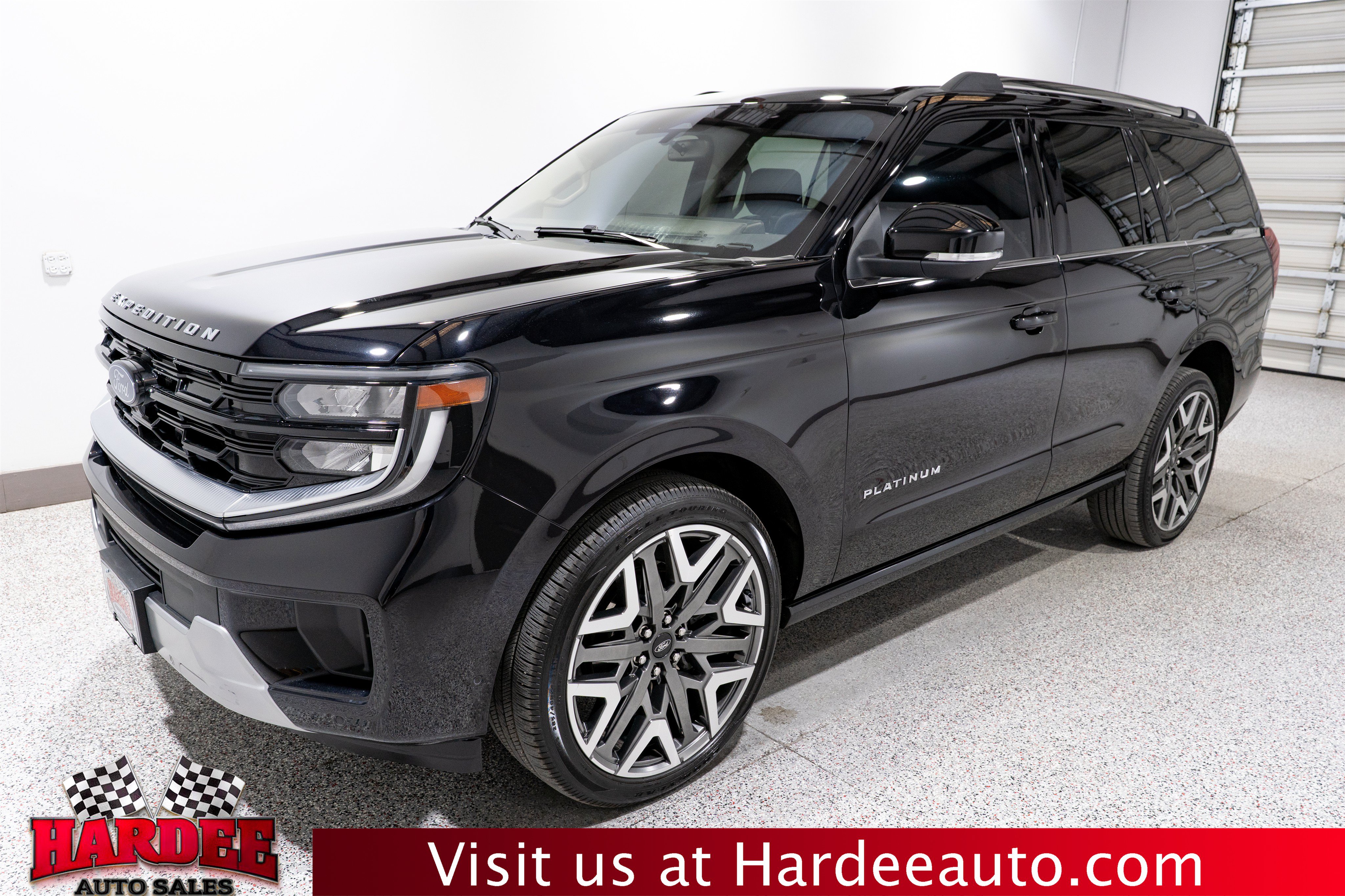 Used 2025 Ford Expedition Platinum w/ Platinum Ultimate Package AWD/4WD video 2