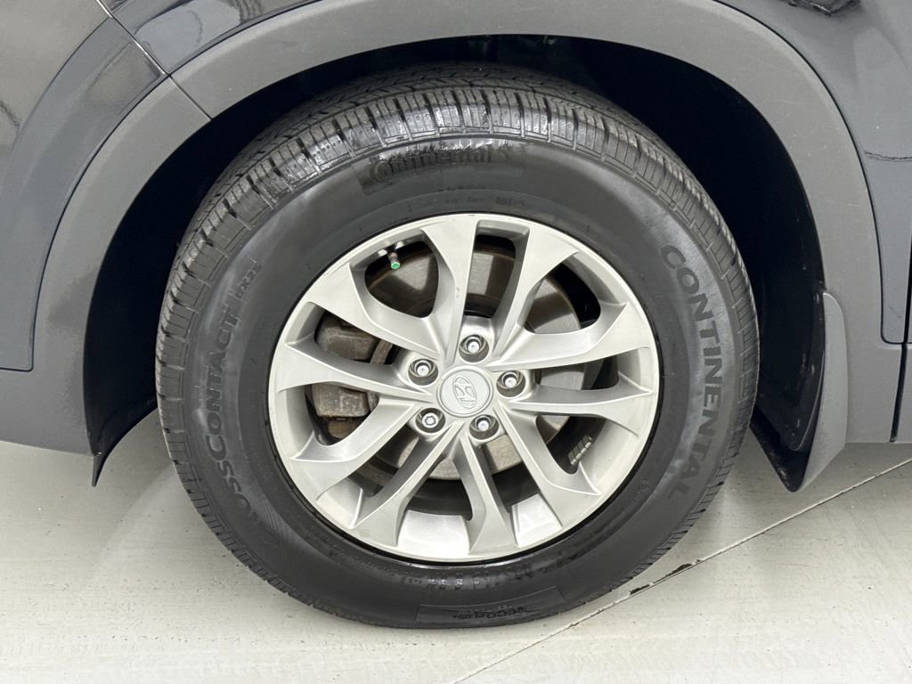 Used 2020 Hyundai Santa Fe SEL image 11