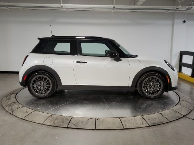 Used 2025 MINI Cooper S image 10