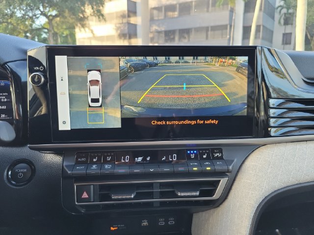 Used 2025 Toyota Camry XLE w/ Premium Plus Package FWD image 20