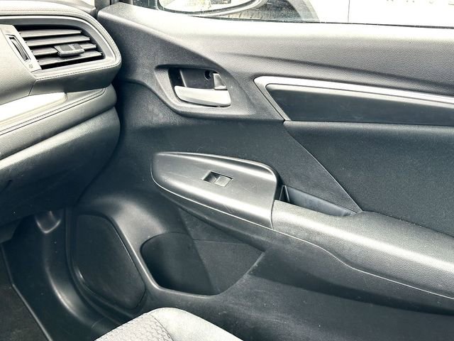 Used 2020 Honda Fit LX image 25