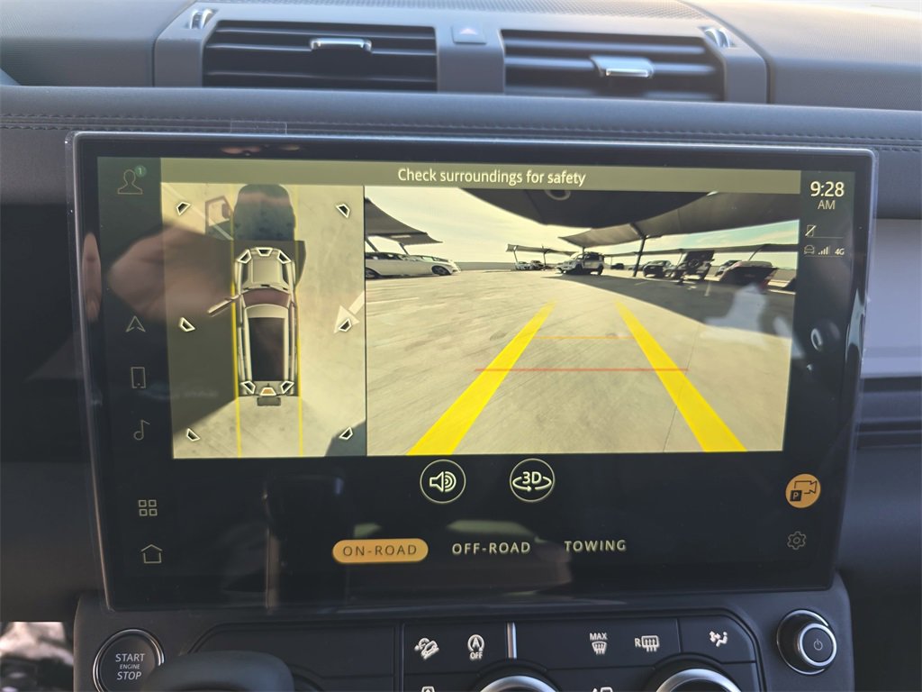 New 2026 Land Rover Defender 130 X-Dynamic SE image 24