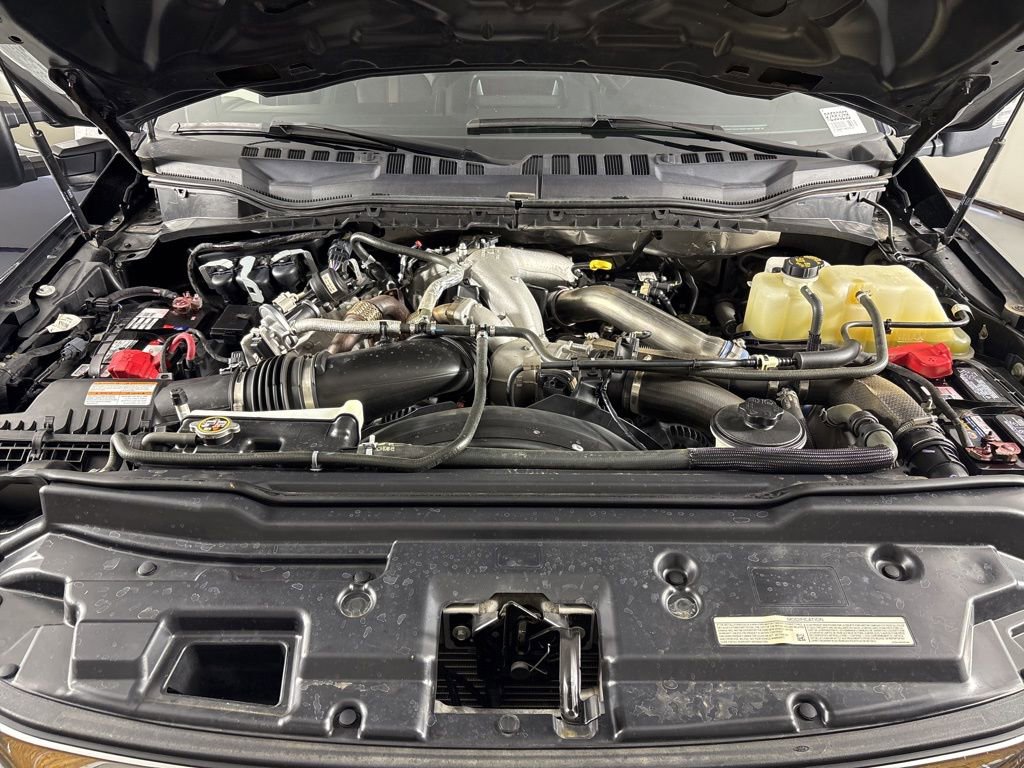 Used 2022 Ford F450 Platinum w/ FX4 Off-Road Package image 52