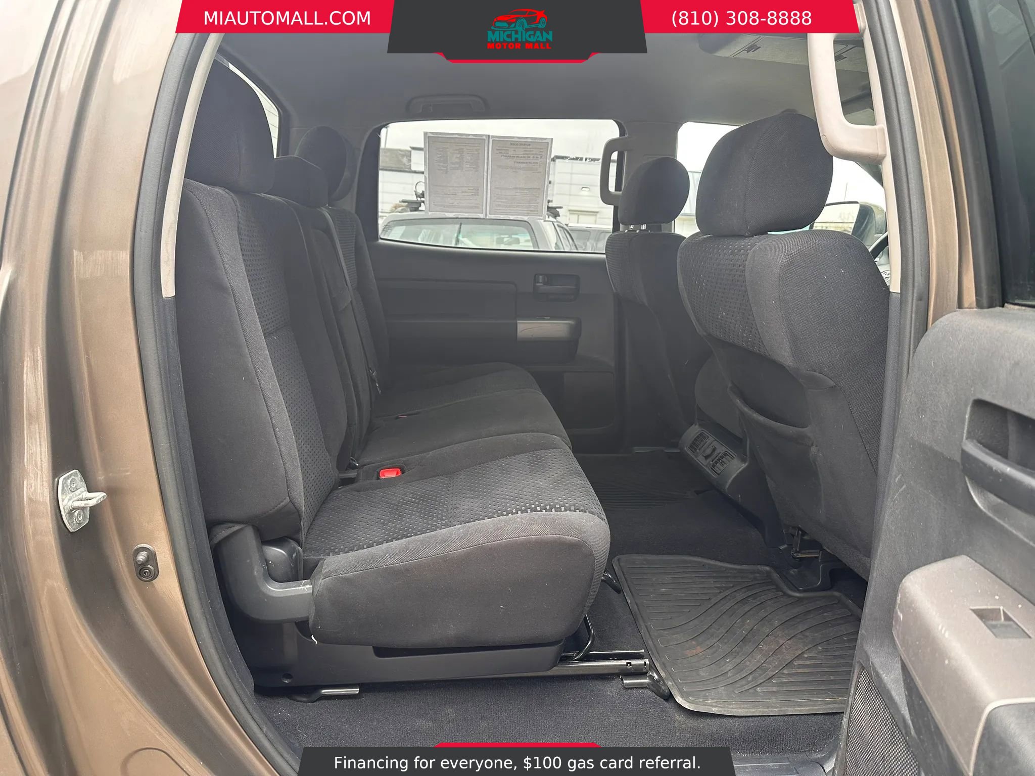 Used 2013 Toyota Tundra 4x4 CrewMax w/ Tow Pkg image 24