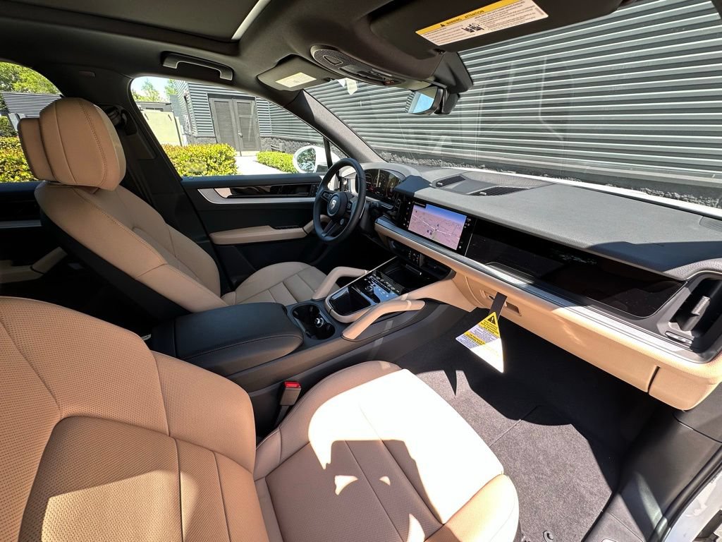 New 2026 Porsche Cayenne AWD/4WD image 39