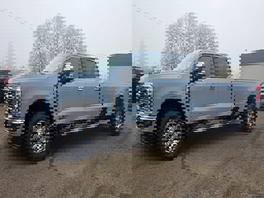 New 2026 Ford F350 Lariat w/ Chrome Package