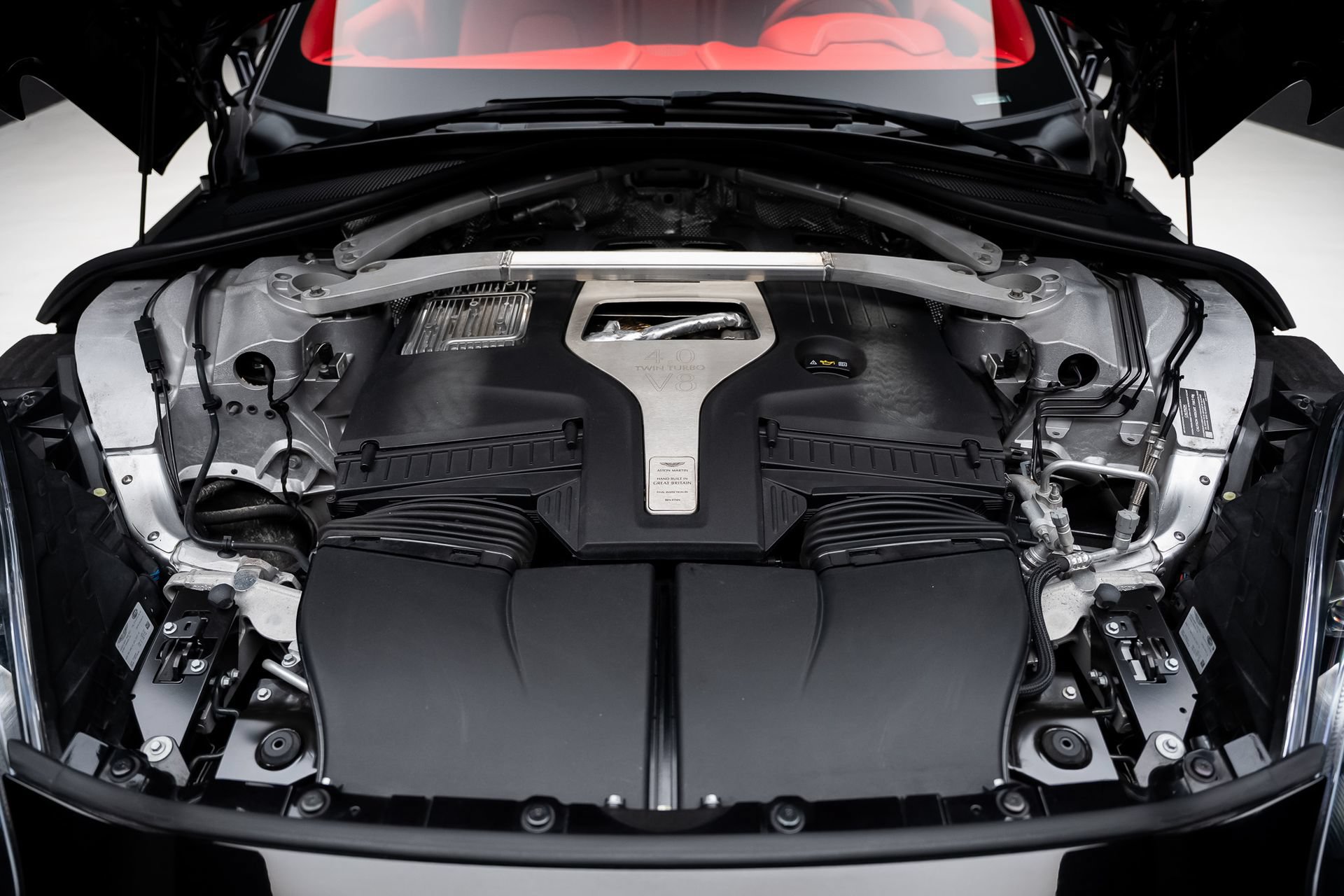 Used 2022 Aston Martin DBX AWD/4WD image 74