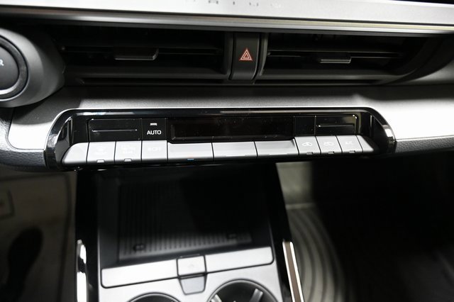 New 2026 Toyota Prius LE image 16