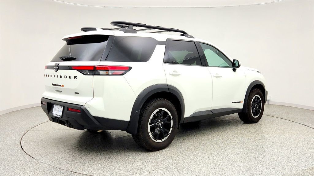 Used 2024 Nissan Pathfinder Rock Creek AWD/4WD image 5