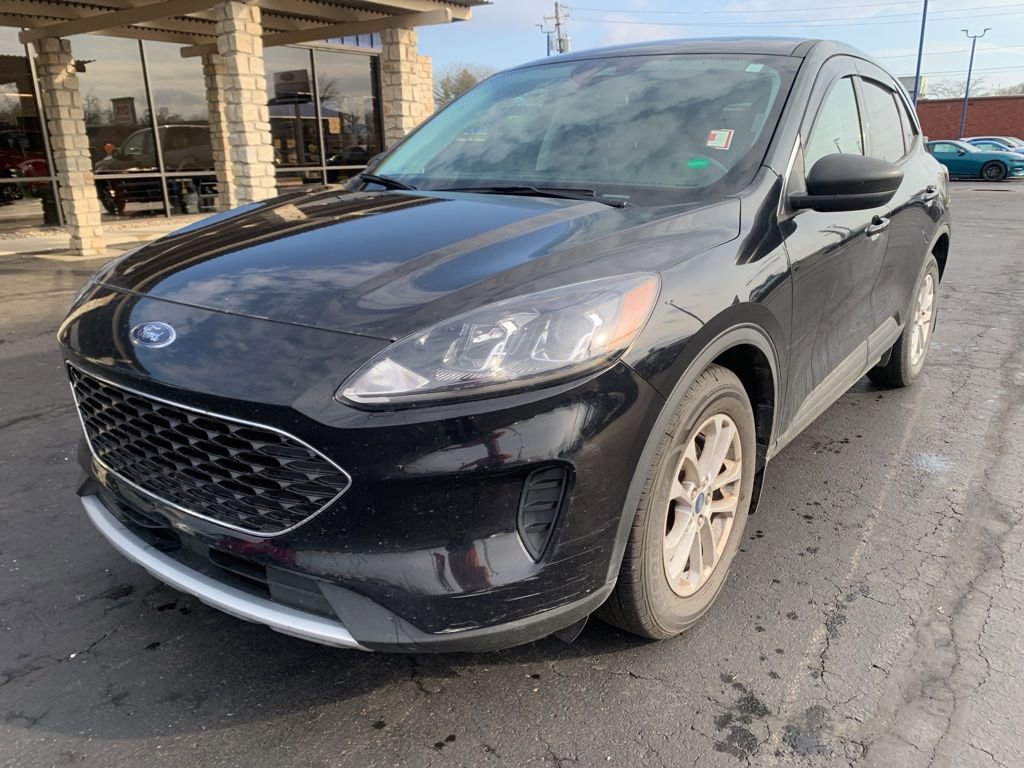 Used 2022 Ford Escape SE w/ Cold Weather Package image 7