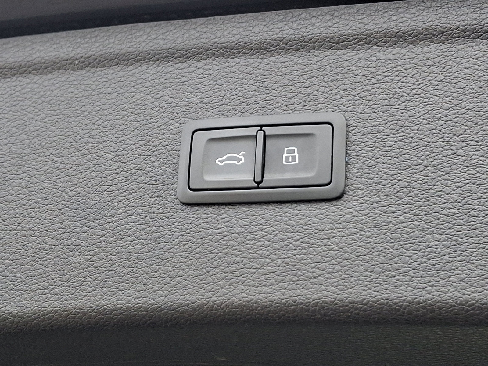 Used 2019 Audi Q5 2.0T Premium Plus w/ Premium Plus Package image 33