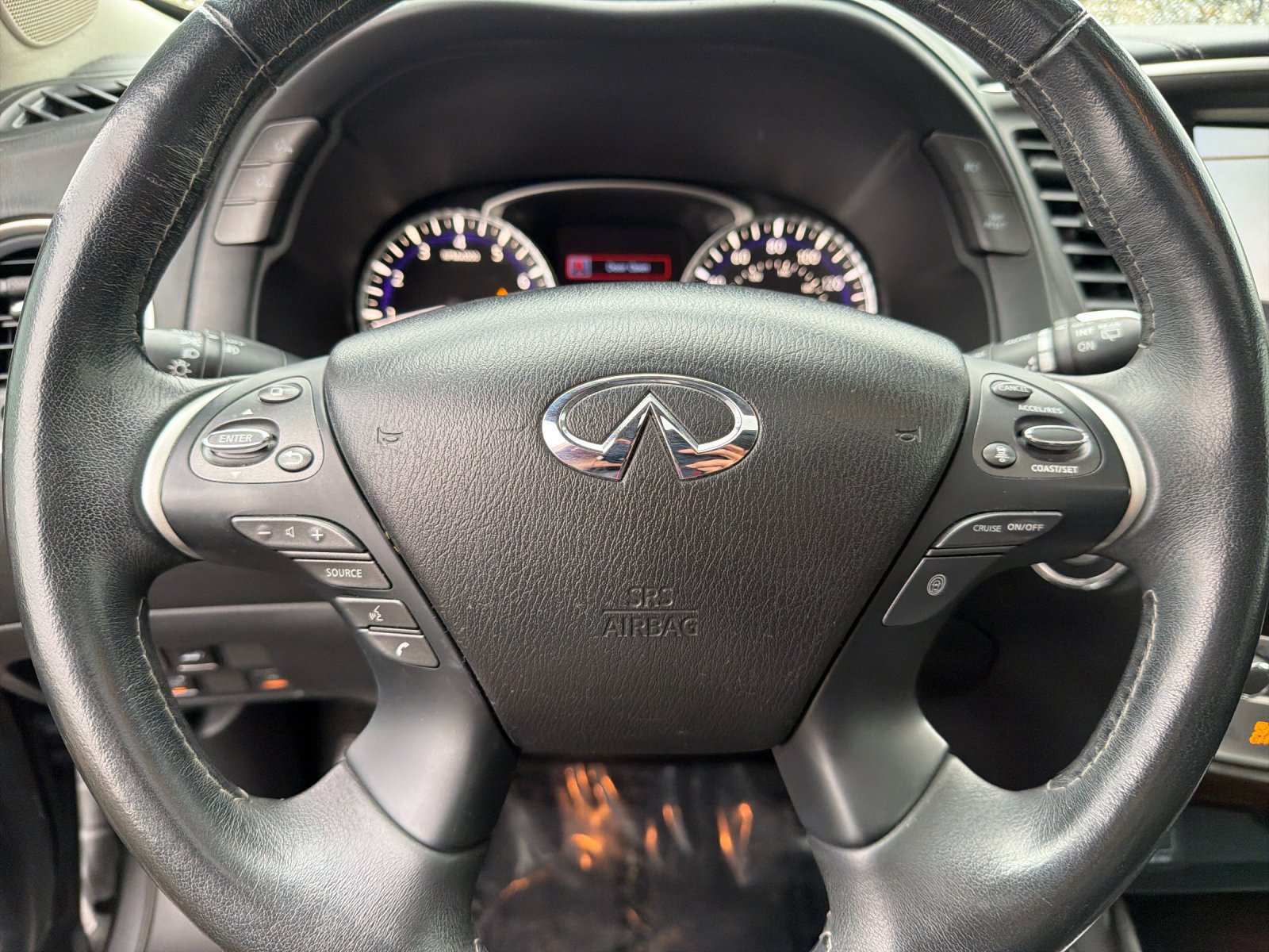 Used 2020 INFINITI QX60 Luxe w/ Sensory Package FWD image 28
