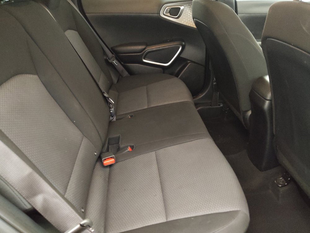 Used 2023 Kia Soul LX w/ Option Group 015 FWD image 19