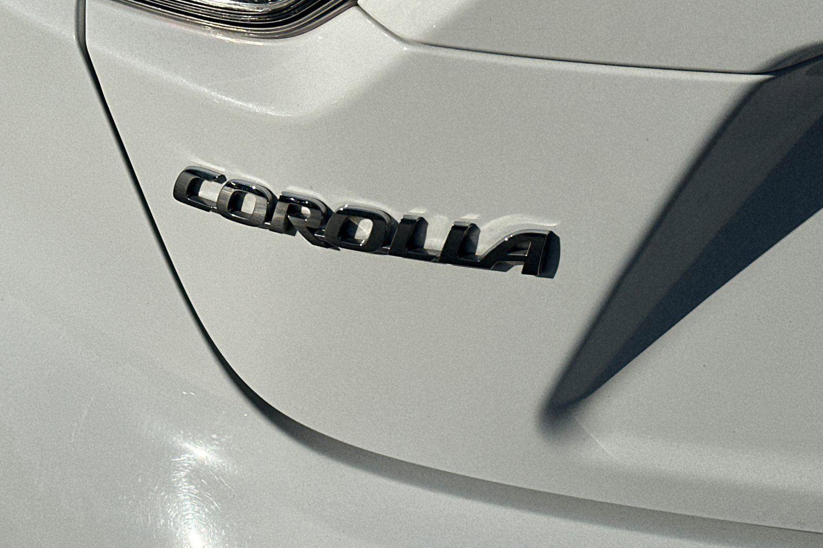 Used 2024 Toyota Corolla LE image 24