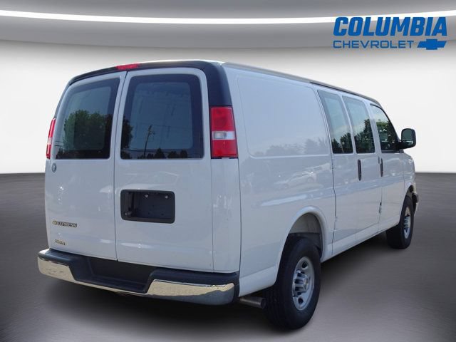 New 2026 Chevrolet Express 3500 w/ Driver Convenience Package RWD image 2