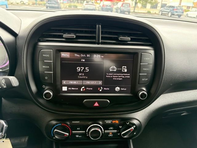 Certified 2023 Kia Soul LX image 13