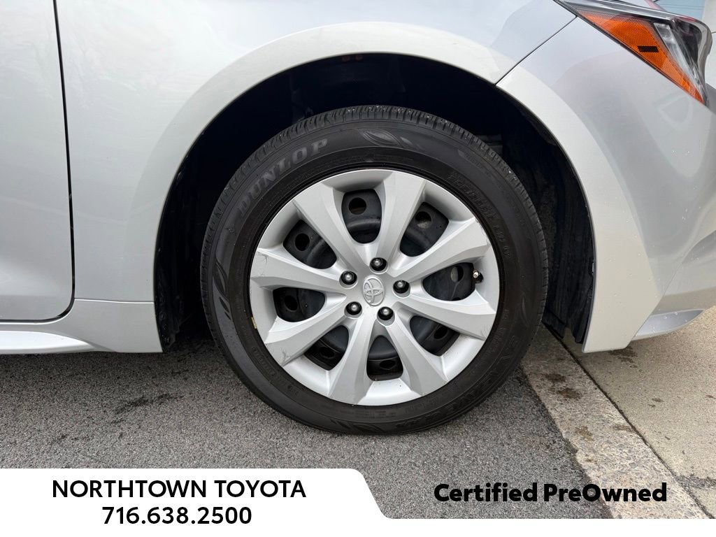 Used 2023 Toyota Corolla LE image 28
