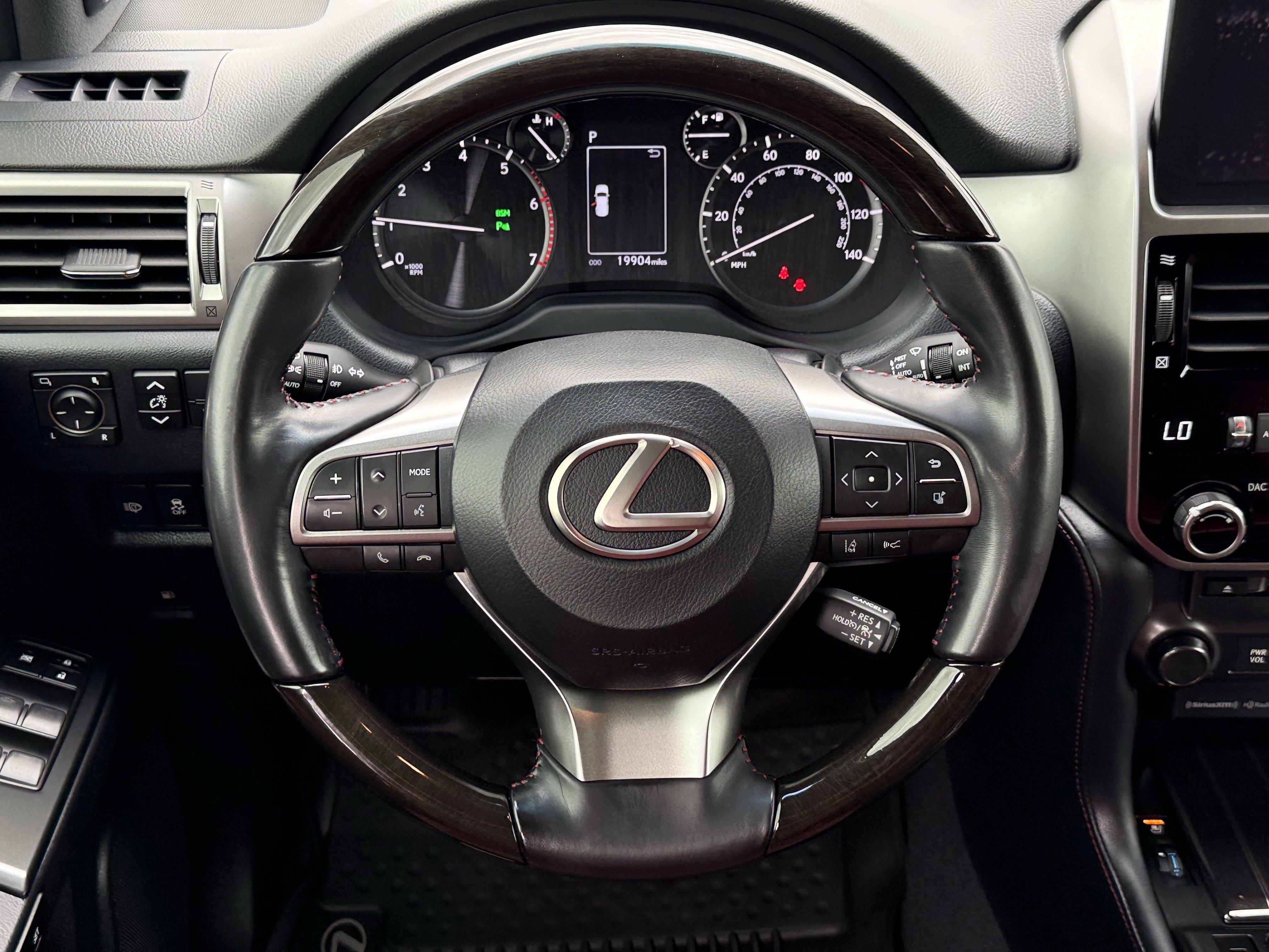 Used 2023 Lexus GX 460 Premium image 15