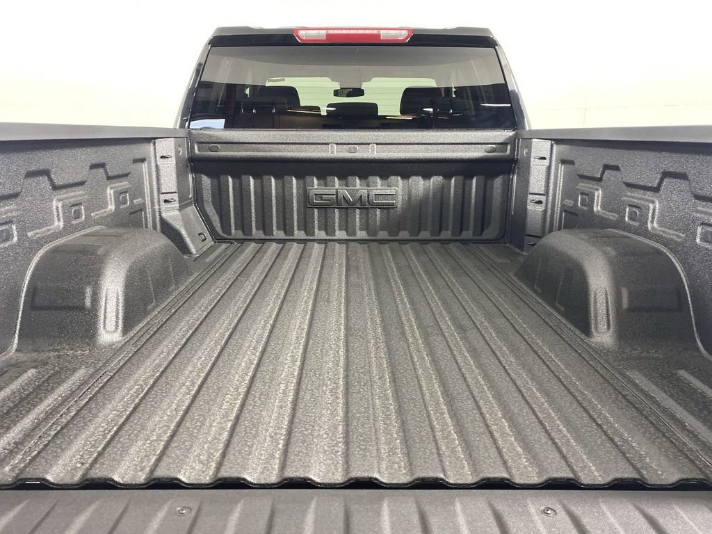 New 2026 GMC Sierra 1500 SLE image 25