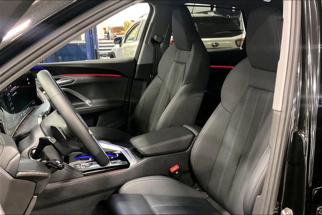 Used 2025 Audi Q5 Prestige image 25