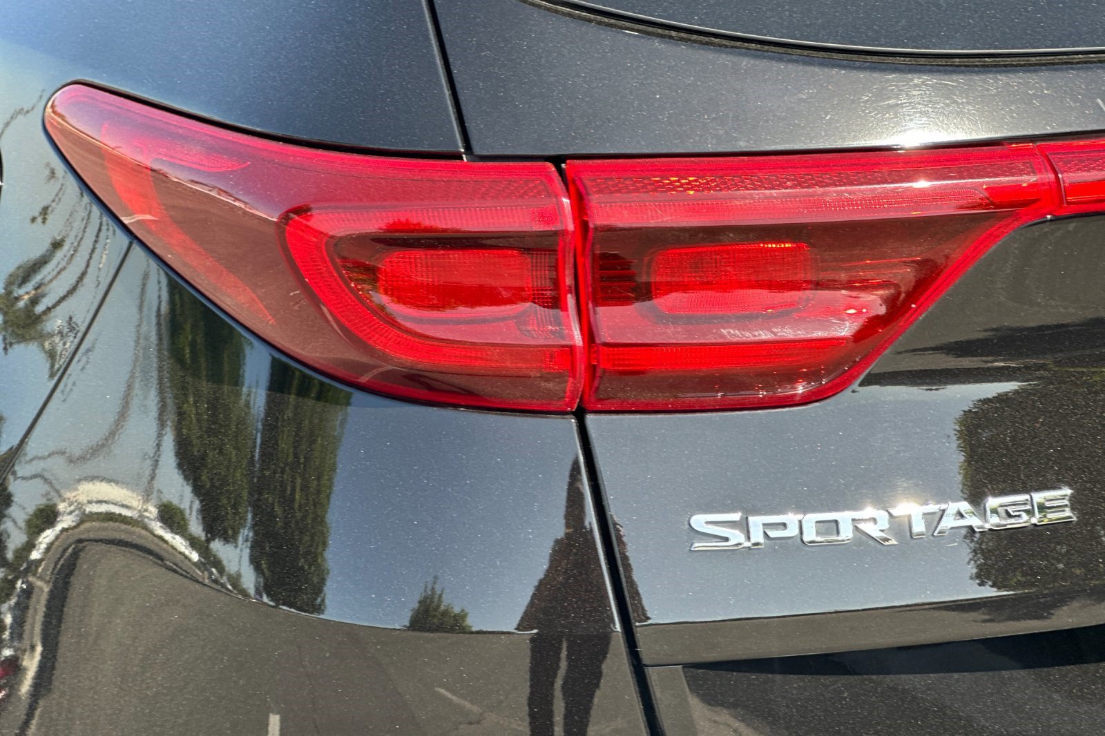 Used 2022 Kia Sportage LX FWD image 13