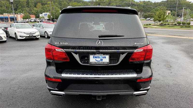 Used 2016 Mercedes-Benz GL 550 4MATIC image 5