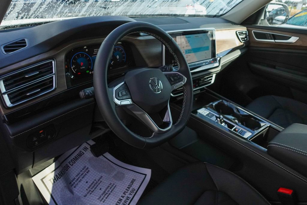 New 2026 Volkswagen Atlas SE image 12