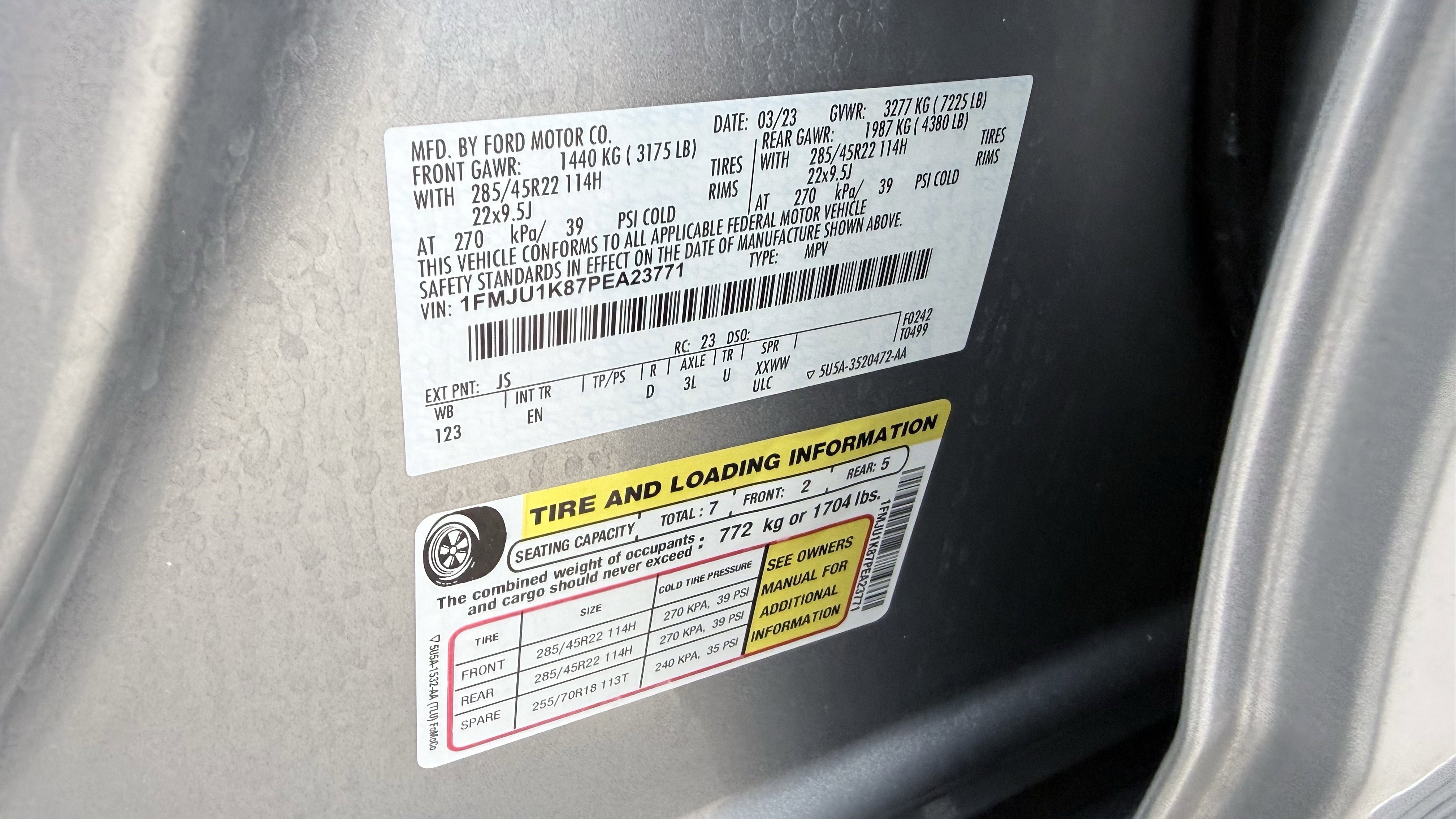 Used 2023 Ford Expedition Limited RWD image 32