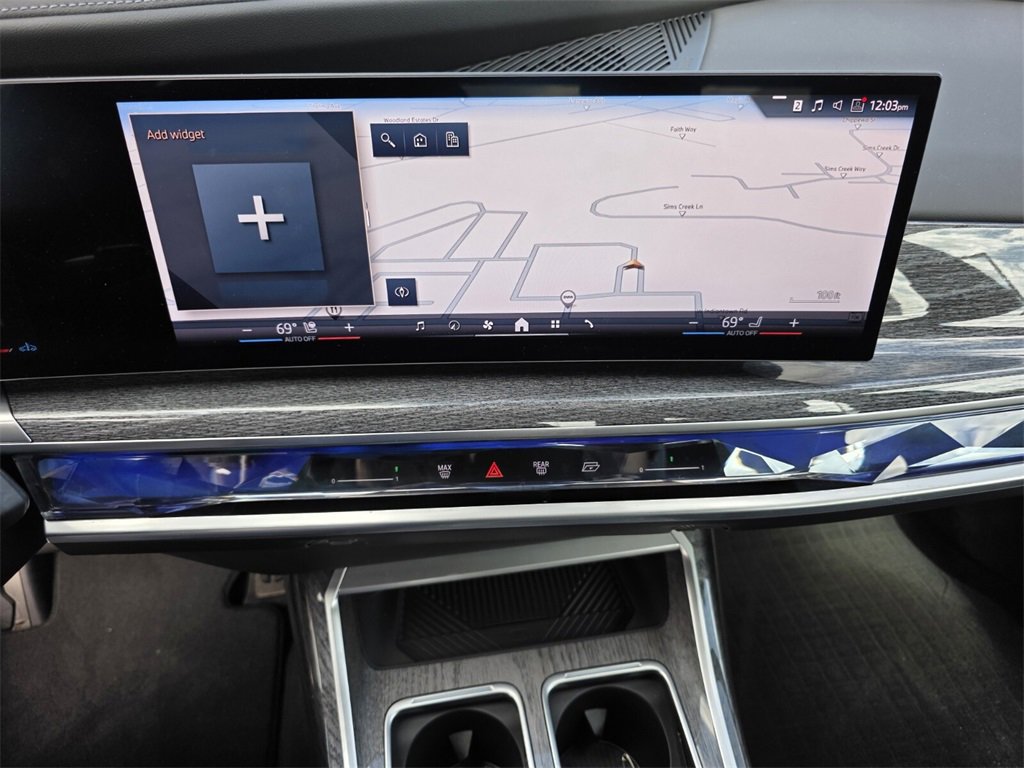 Certified 2023 BMW 740i image 23