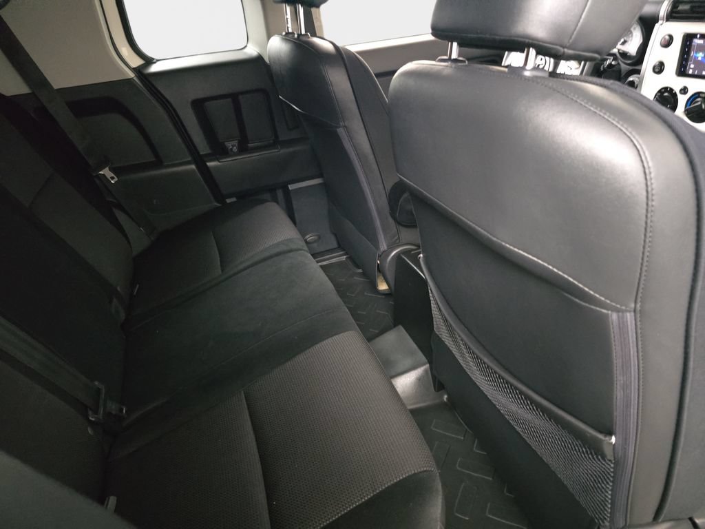 Used 2012 Toyota FJ Cruiser 4WD w/ Convenience Pkg image 13