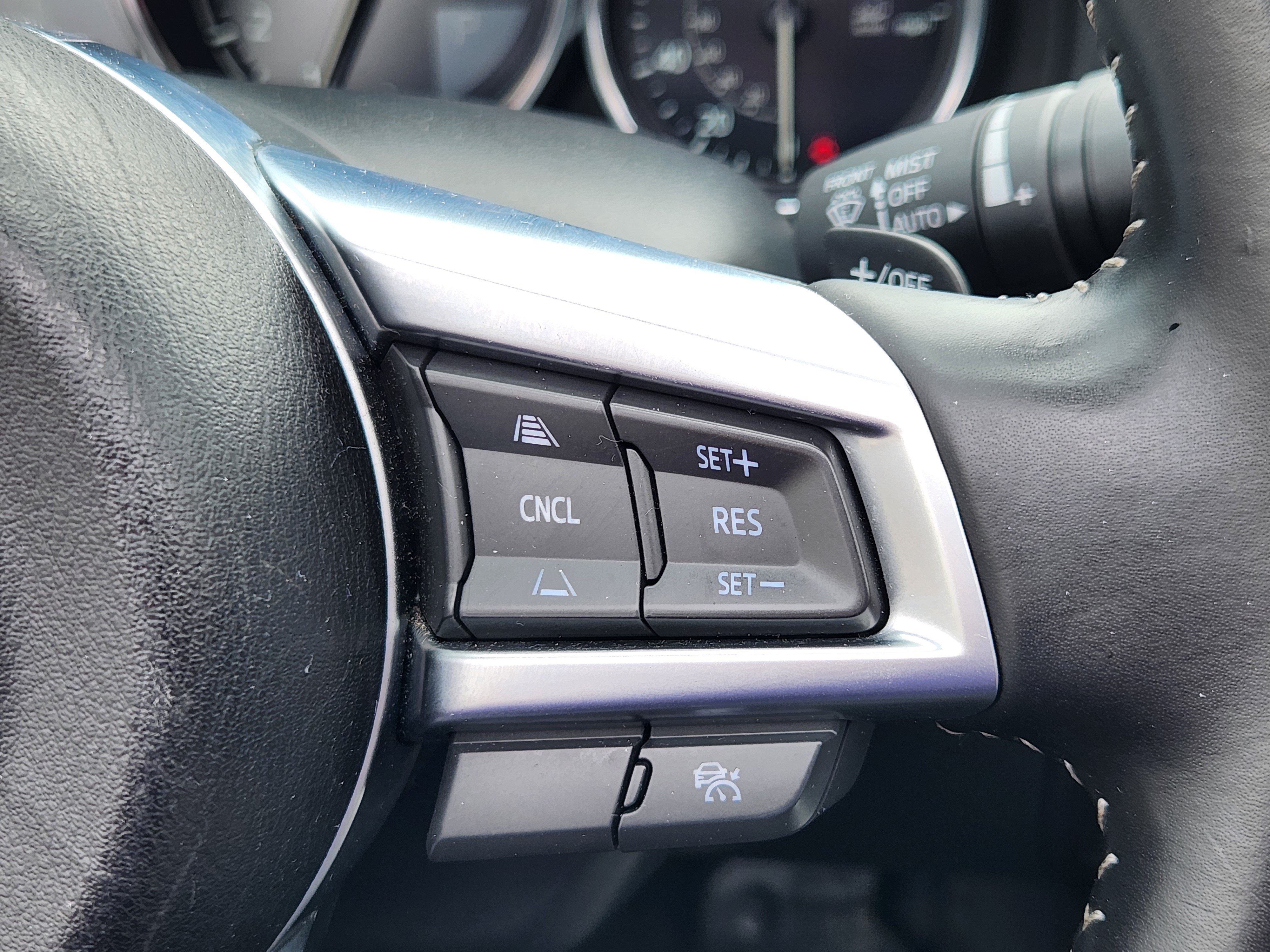 Used 2025 MAZDA MX-5 Miata RF Grand Touring RWD image 25