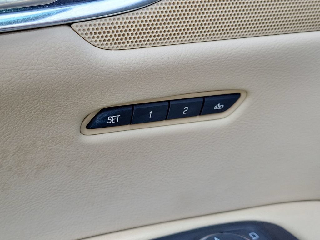 Used 2017 Cadillac XT5 Premium Luxury FWD image 20