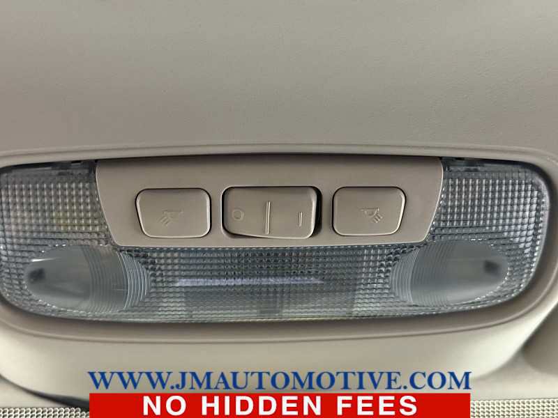 Used 2021 Ford Transit Connect XLT FWD image 33