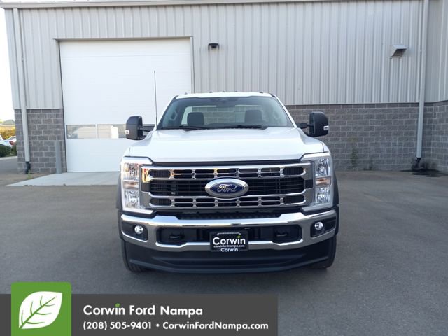 New 2025 Ford F550 4x4 Regular Cab Super Duty image 8