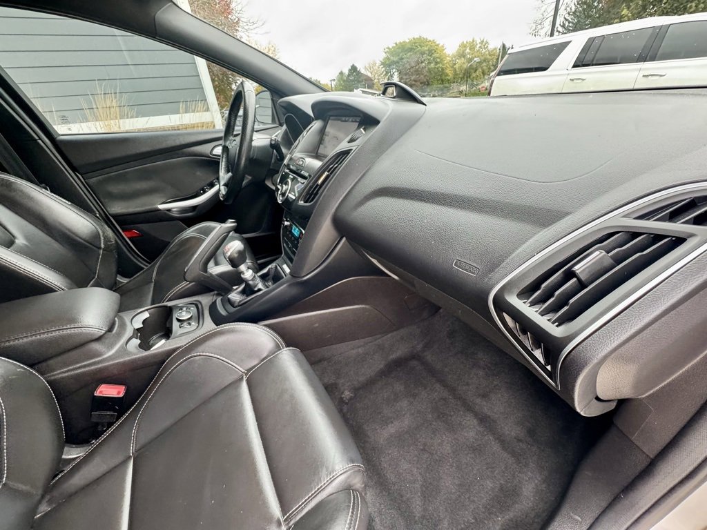 Used 2014 Ford Focus ST w/ Equipment Group 202A image 19