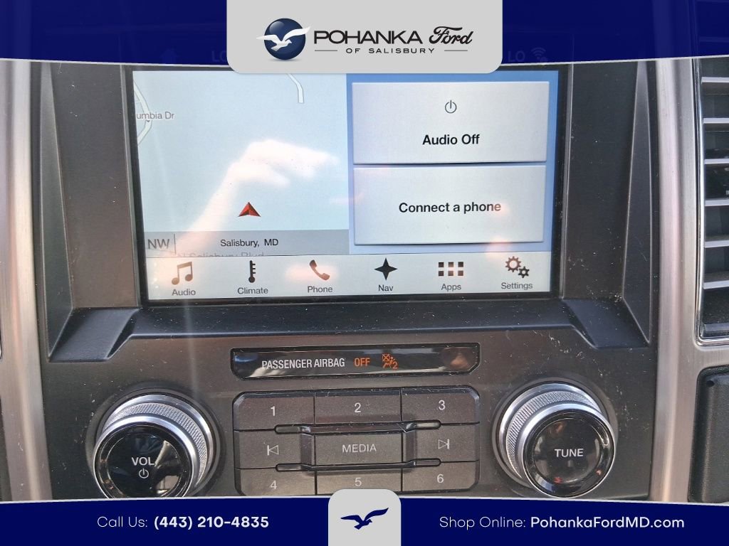 Used 2017 Ford F150 Platinum w/ Equipment Group 701A Luxury AWD/4WD image 12
