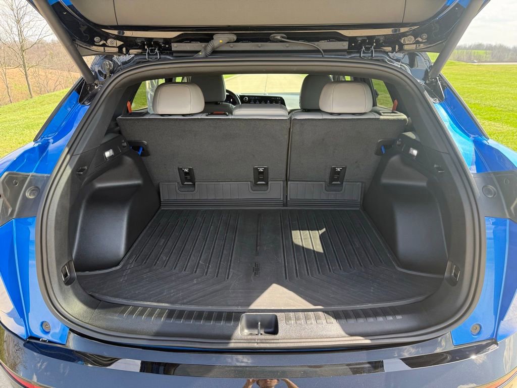 Used 2025 Chevrolet Blazer EV SS w/ LPO, All-Weather Mat Package image 6