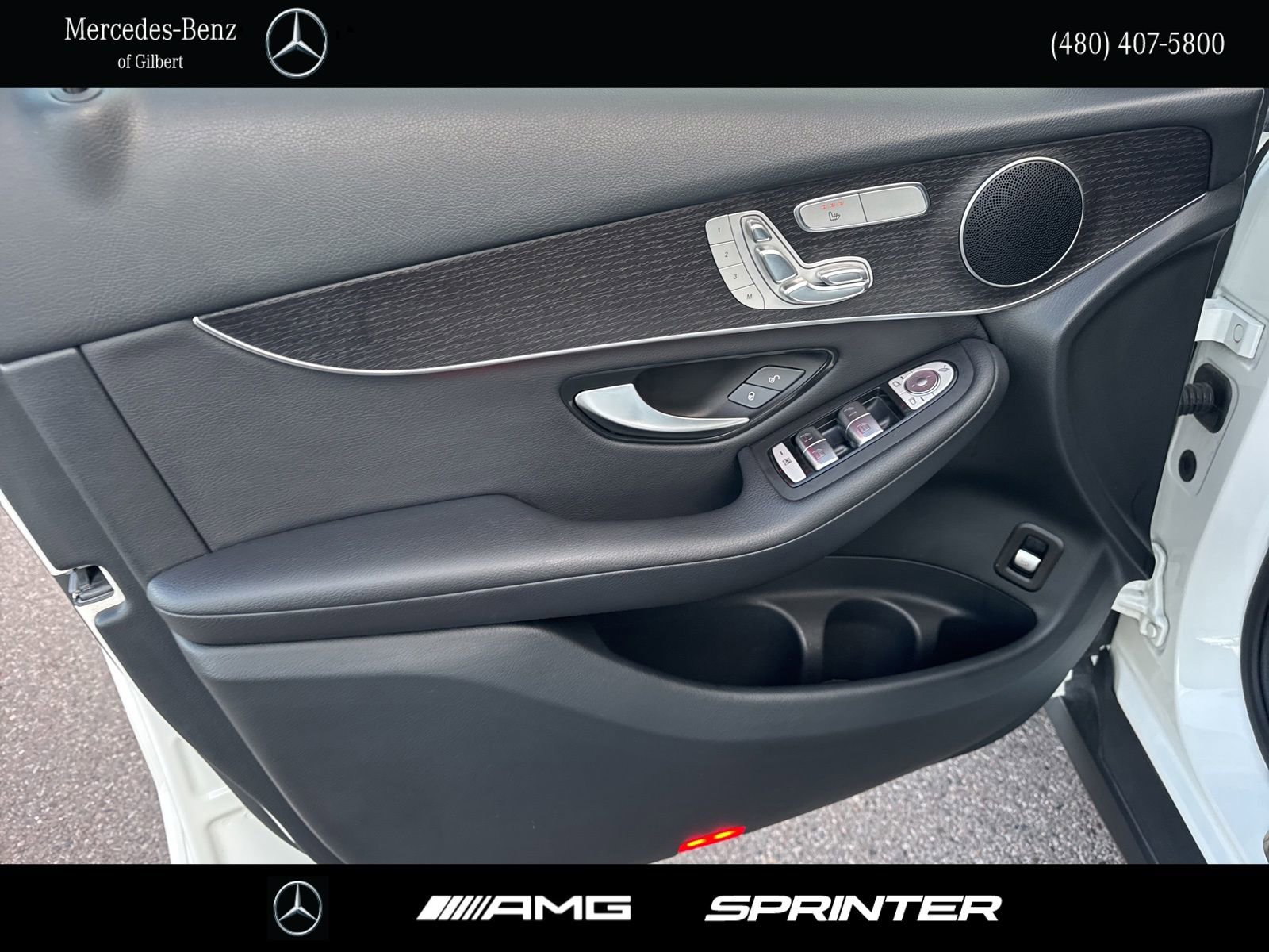 Used 2021 Mercedes-Benz GLC 300 image 11