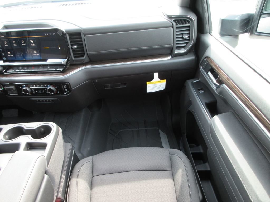 New 2026 Chevrolet Silverado 3500 LT w/ Convenience Package image 17