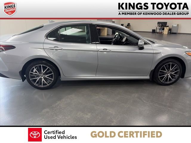 Certified 2021 Toyota Camry XLE w/ Cold Weather Package FWD image 10