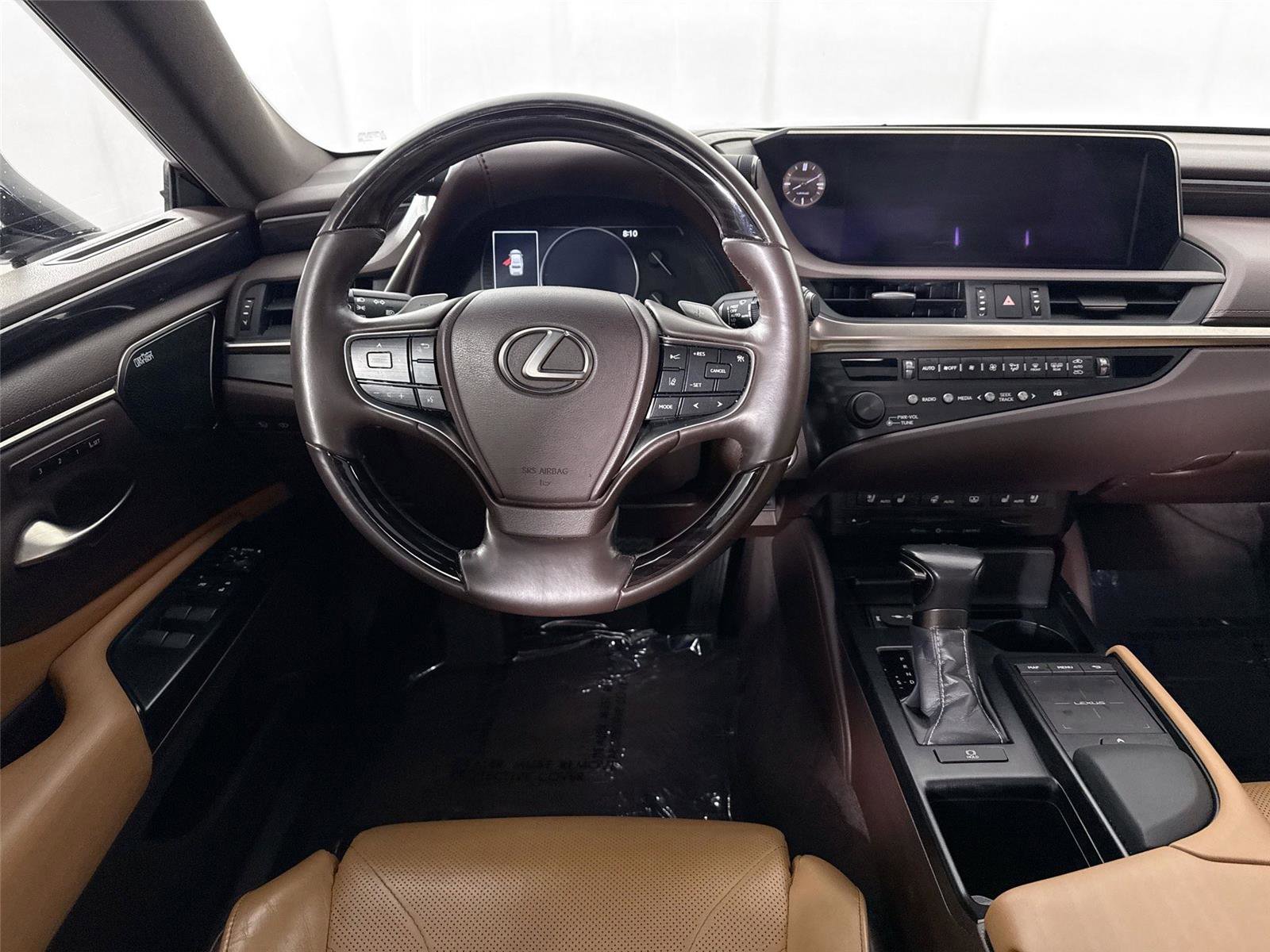 Used 2020 Lexus ES 350 Ultra Luxury w/ Accessory Package 2 image 35