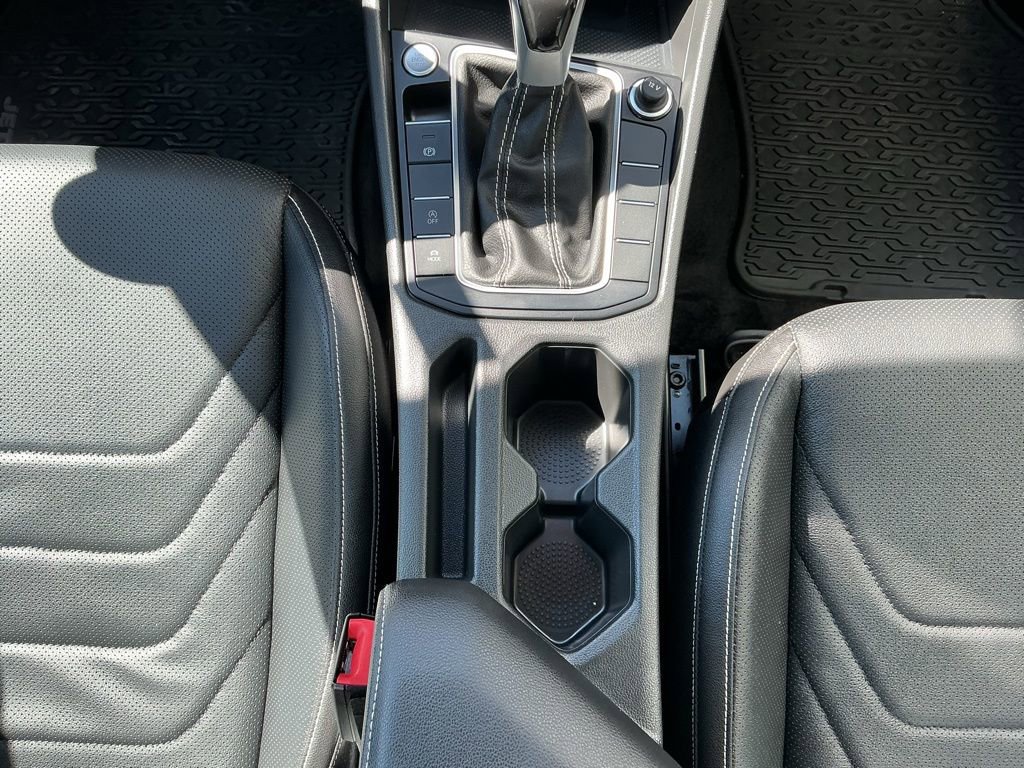 Used 2024 Volkswagen Jetta SEL image 16