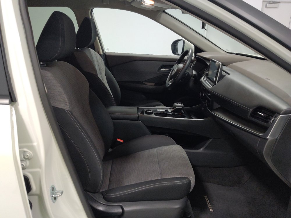 Used 2023 Nissan Rogue SV AWD/4WD image 21