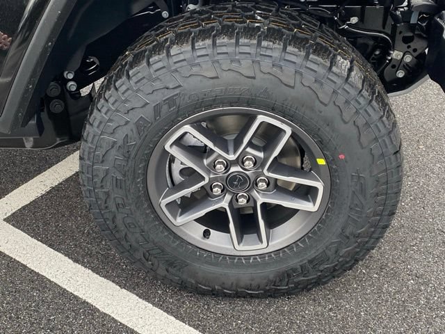 New 2026 Jeep Gladiator Mojave w/ Safety Group AWD/4WD image 11