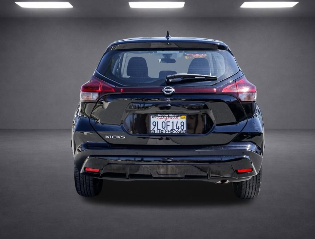 Used 2024 Nissan Kicks S FWD image 5